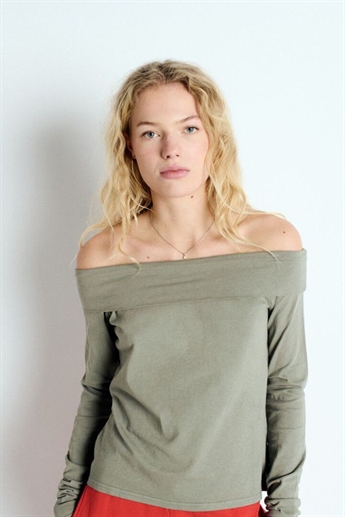 Ouky offshoulder t-shirt, Vintage grey green, Collected